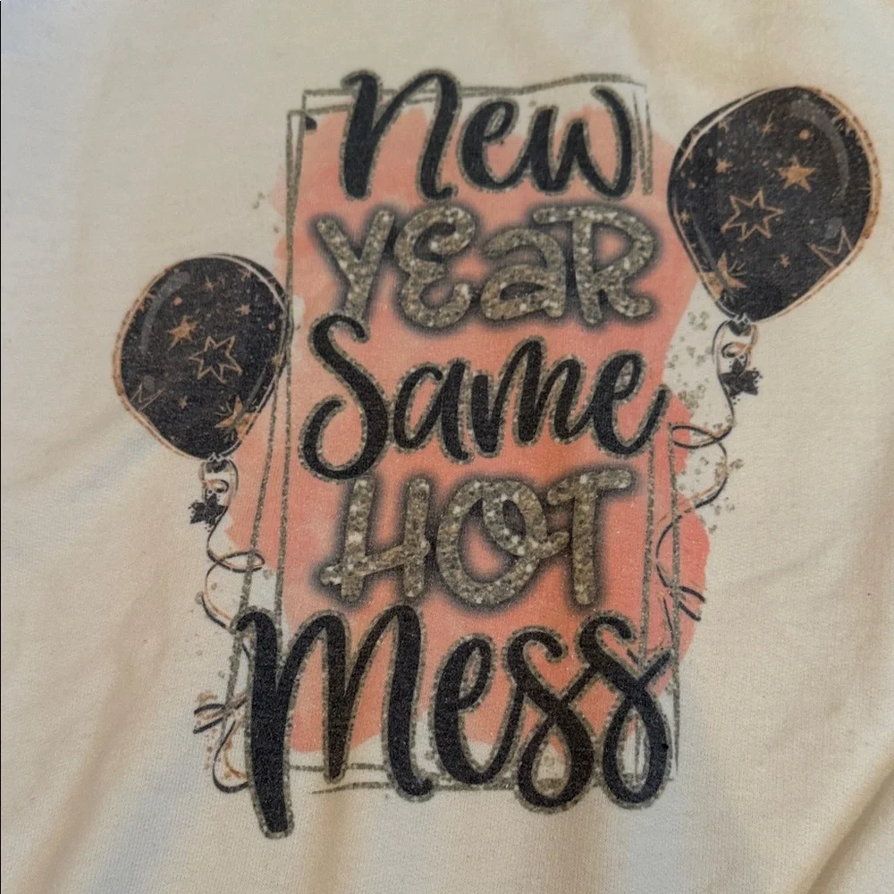 Gildan White New Year Graphic Sweatshirt - Picture 6 of 10